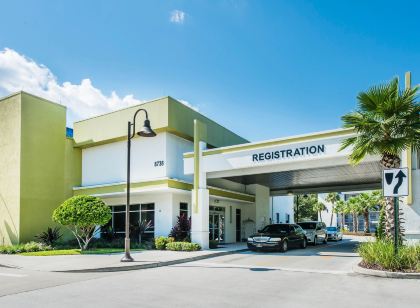 Avanti International Resort