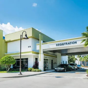 Avanti International Resort