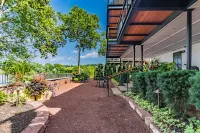 Carriage House New Hope Hotels in Stockton