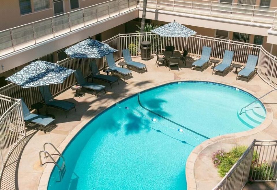 라 졸라 리비에라 인 전경