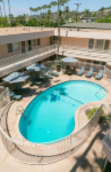 La Jolla Riviera Inn