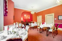OYO Bailbrook Lodge, Bath Hotel di Colerne