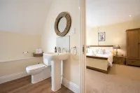 The Lodge at Broadway Hotels in Evesham