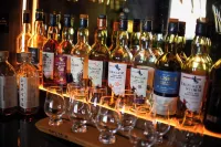 Bracken Hide Hotel - bar