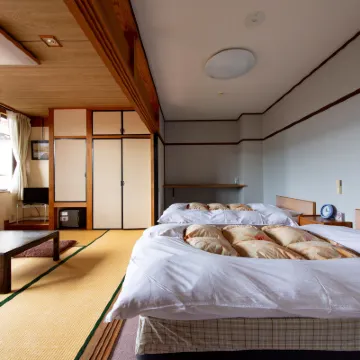 國民宿舍 惠那山莊 鄰近JR惠那站的酒店