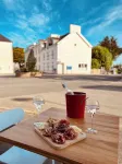 Hôtel l'Orée des Plages - parking