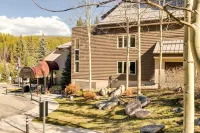 Winter Park Ski-in/Ski-Out Condo w/ Mountain Views - balcony