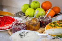 Taniqinn Dilijan Hotel - Breakfast