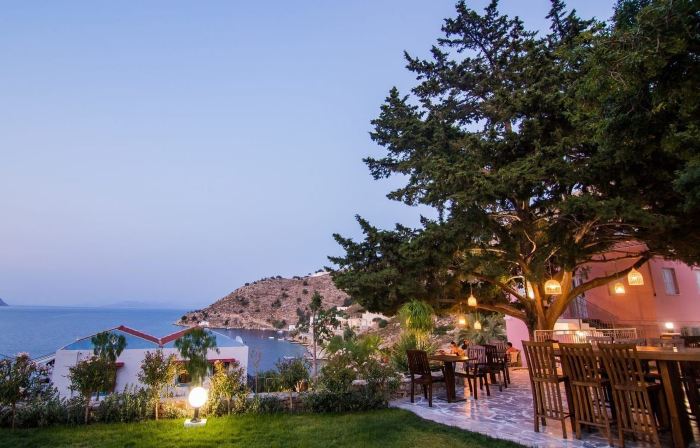 Niriides Hotel Apartments