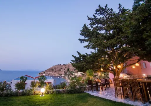 Niriides Hotel Apartments