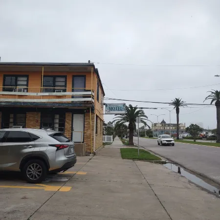 Rosenberg Motel
