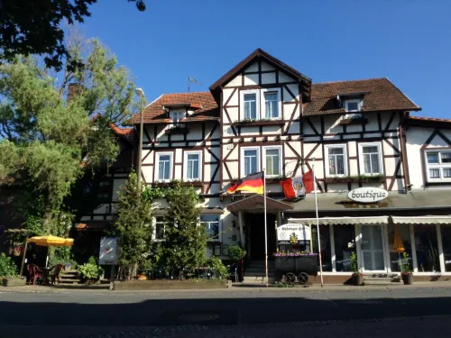 Thüringer Hof Hotel a Unterbreizbach