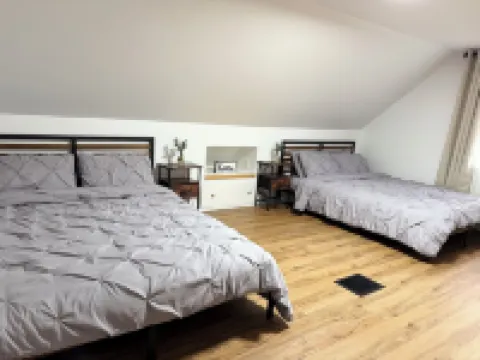 3-bedroom house in wonderful Erie with AC, WiFi