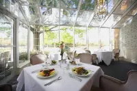 Cooper Hotel Conference Center & Spa Hotels in Dallas