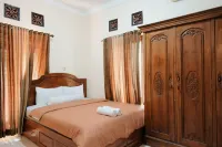 Girly Homestay Jogja Hotel di Moyudan