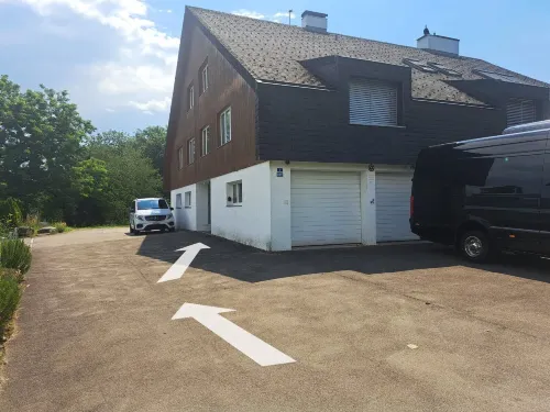 VK - VB - Zürich Airport - Homestay - Villa Bänikon
