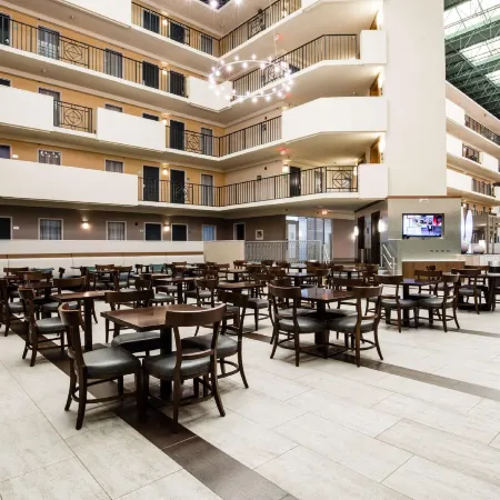 Embassy Suites by Hilton Memphis East Germantown Area