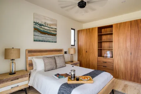 Family Friendly APT 17 ocean view, 3BR, 6 pax Отели в г. Сан-Хосе-дель-Кабо