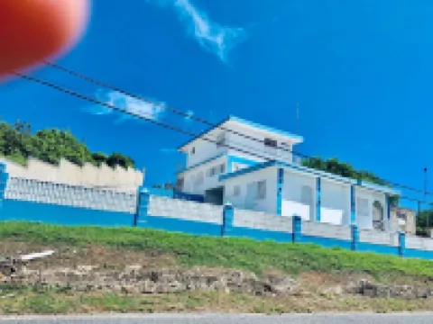 เดอะ ฮิลล์ แอท อเรซิโบ 681 โอเชียน ไดรฟ์