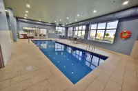 Holiday Inn Express & Suites GATINEAU - OTTAWA by IHG - Pools