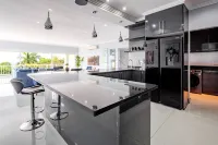 Gemmell Place by HostAgents