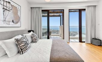 Stunning Villa UV09 Oniro with Sea Views, Aphrodite Hills