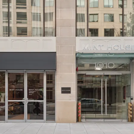 Mint House Washington DC Downtown by Kasa
