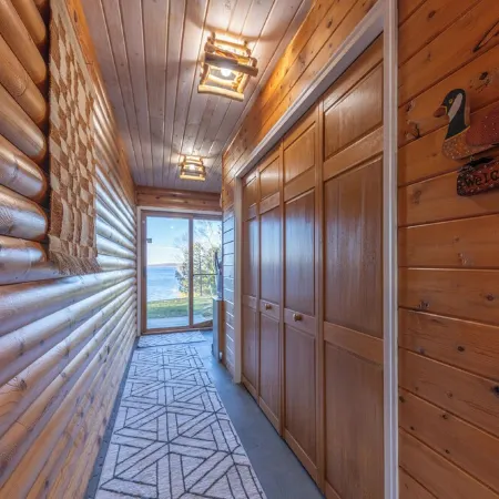 Beautiful home on Lake Pokegama!