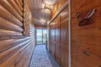 Beautiful home on Lake Pokegama!