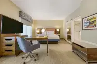 Hampton Inn & Suites by Hilton  Decatur - 2-Star