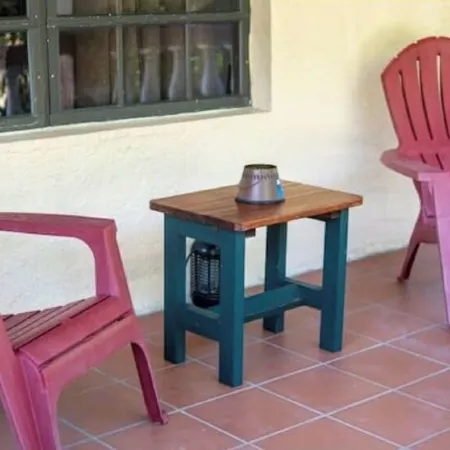 FAMILY GETAWAY LOCATION Spacious four-bedroom home near beaches