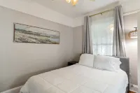 Cozy Dog-Friendly Boho Duplex - 홈스테이