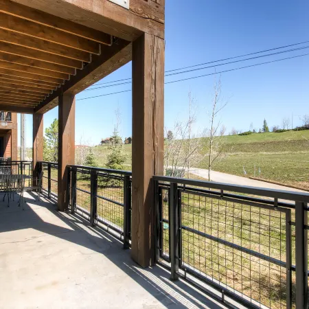 Trailhead Lodge