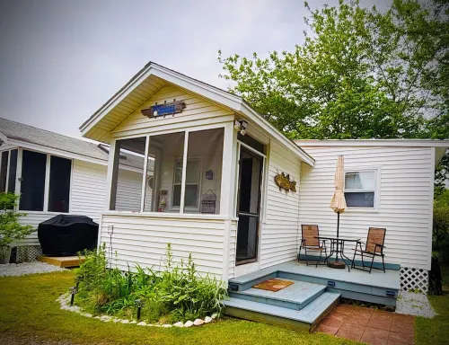 Sea Bisquit Cottage by the Ocean