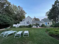 Sea Meadow Inn Hotels in Brewster