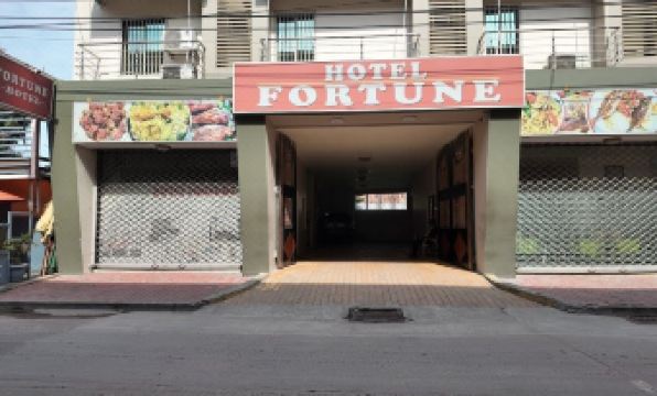 Hotel Fortune - Housity