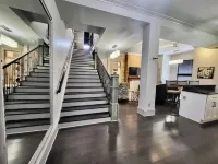 Large two floor 4-bedroom 2.5 bath apartment w AC, WiFi in downtown Glasgow KY