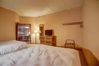 2BR/2BA Chula Vista Condo w/FREE Water Park Passes