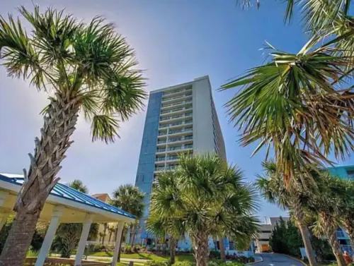 Beach, HotTub, IndoorPool, Full Kitchen, KingBed, LargeBalcony, Desk, Fast WiFi