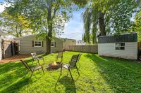 Game Room and Fenced Yard with Waffle Bar Delight - Modern Oasis Hotel a Brookfield