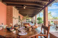 Charming 5Bdr Hacienda w Pool Fire Pit Billiards la Casona by AvantStay