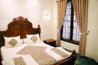 Guesthouse Syariah Griya Truntum Hotels in Laweyan
