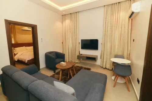 Serene 2-bedroom apartment in nice Abuja with AC, WiFi and 24/7 Power Supply
