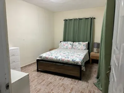 Sunny Retreat, Ultimate Getaway Các khách sạn ở 