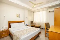 Hotel Excellency فنادق في إيرناكولام
