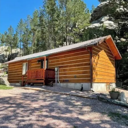 Paradise Land Cabin B