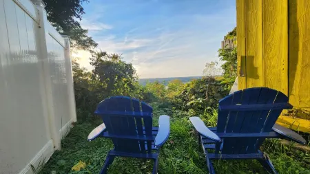 The Seneca Sunsets Studio