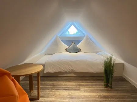 Exclusive vacation apartment on a very large plot