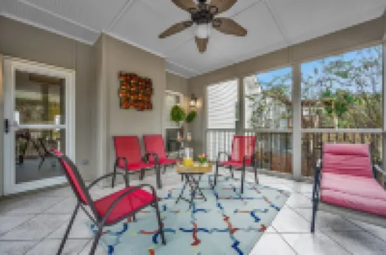 Hoover home in a quiet, convenient, and safe area