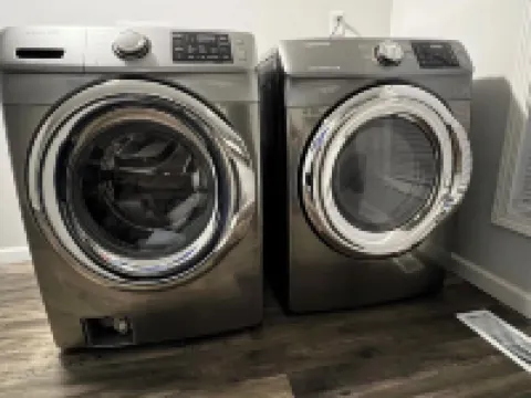 Sportsman's Country Lodge: The Roost 奧頓維爾住宿飯店